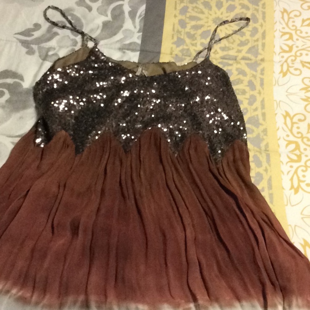 Gimmicks Top by BKE
